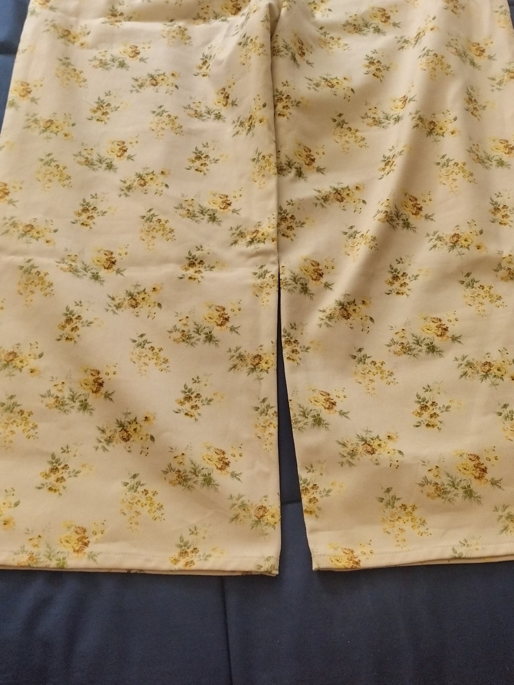 Sezane Cream Floral Ankle Crop Jeans - Picture 2 of 10